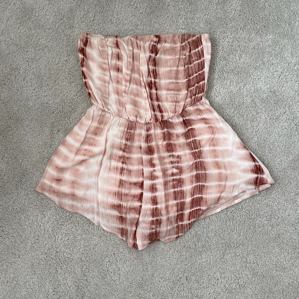 Brown/white tie dye romper